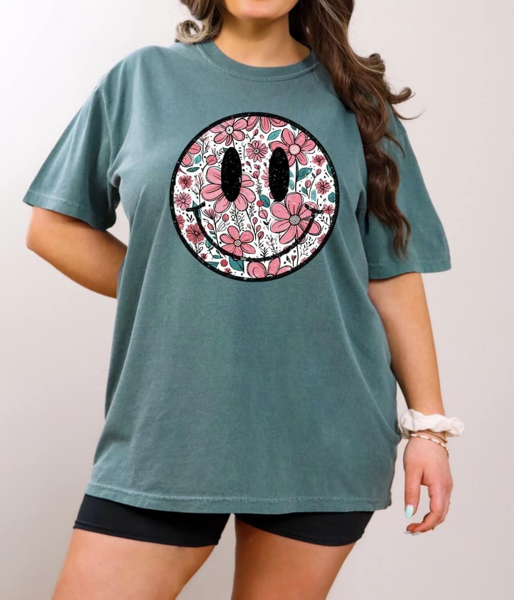 Smiley with Pretty flowers Tshirt